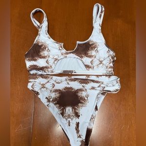 BROWN AND WHITE MID RISE BIKINI